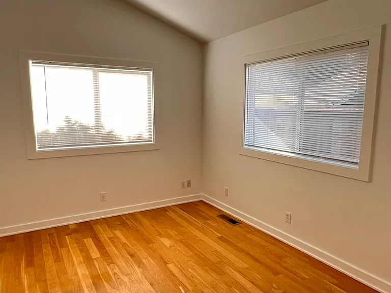 36 Sussex Dr #36 — Photo 6