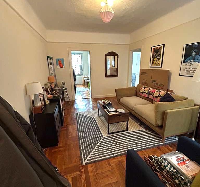 1st image of 1 Broadway Ter #20
