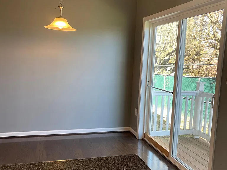 102 Woodside Dr — Photo 17