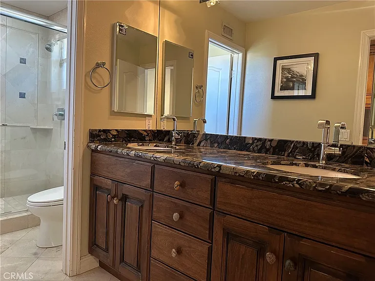 1700 Bronzewood Ct — Photo 29