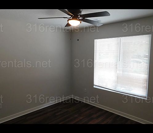 4th image of 317 S Taylor St