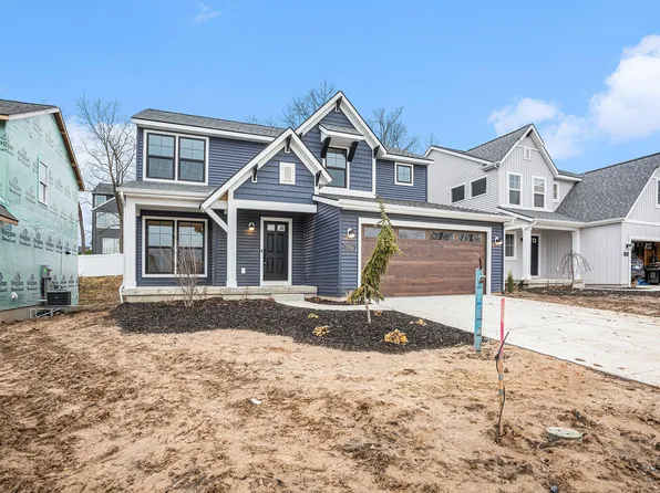 1706 Bayleaf Dr, Byron Center, MI 49315