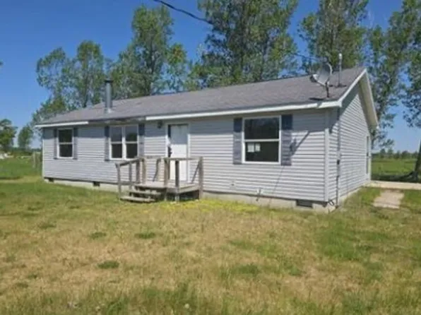 9941 E Sanborn Rd, Merritt, MI 49667
