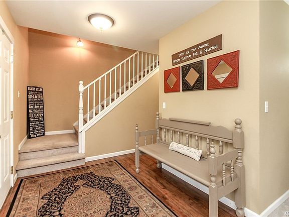5th image of 8614 194th Street Ct E