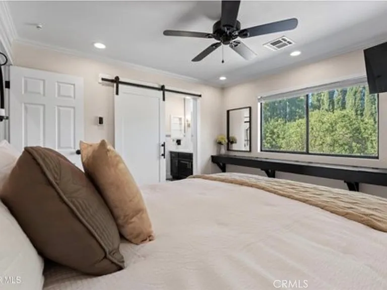 2729 Parton Cir — Photo 13
