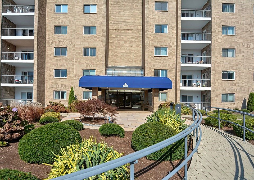 1st image of 54 Broad Reach Unit 204