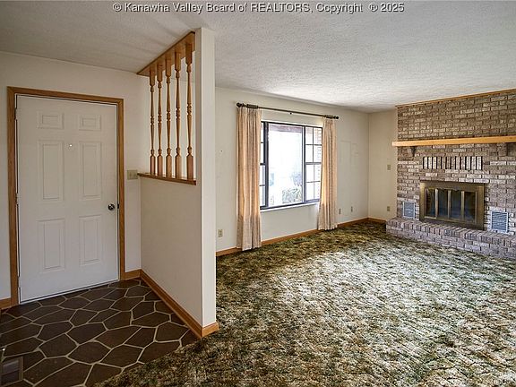 2nd image of 1254 Park Ave