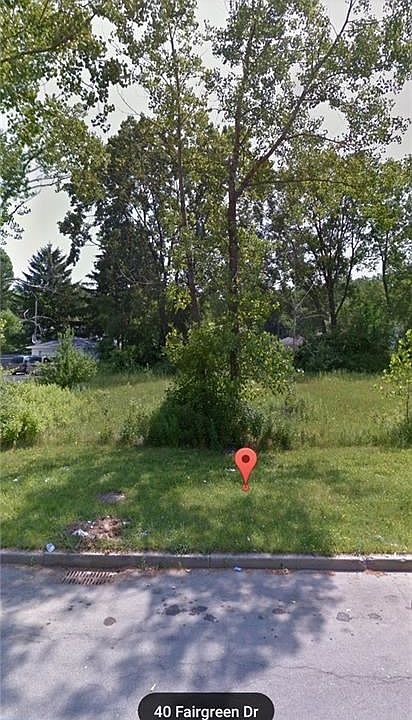 1st image of 40 Fairgreen Dr