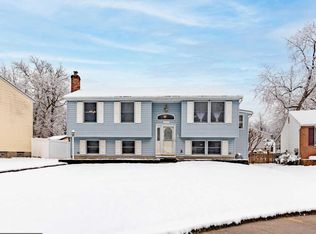 117 Old Maple Ct, Baltimore, MD 21221