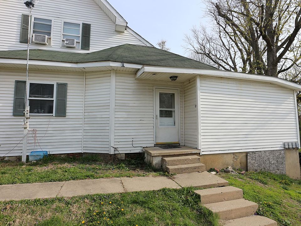 1st image of 751 N Clay St #2