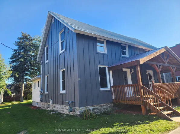 12 Oak St, South Glengarry, ON K0C 1N0