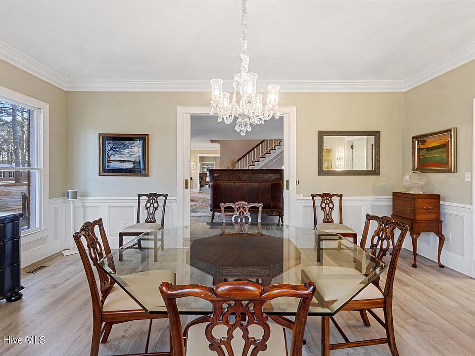 16th image of this home