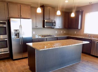 10644 38th Cir NE, Saint Michael, MN 55376