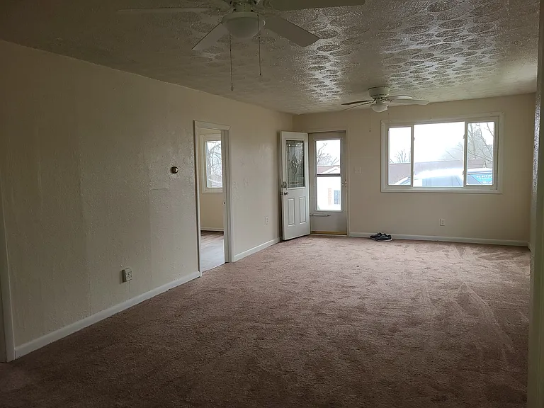 119 Sparacino St — Photo 34