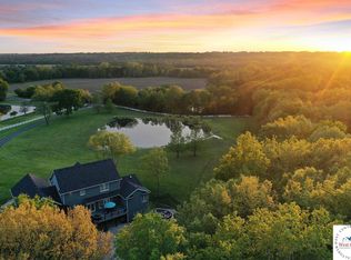 8611 S Stillhouse Rd, Oak Grove, MO 64075