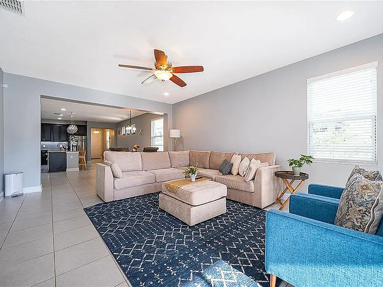 8031 Navel Orange Ln — Photo 15
