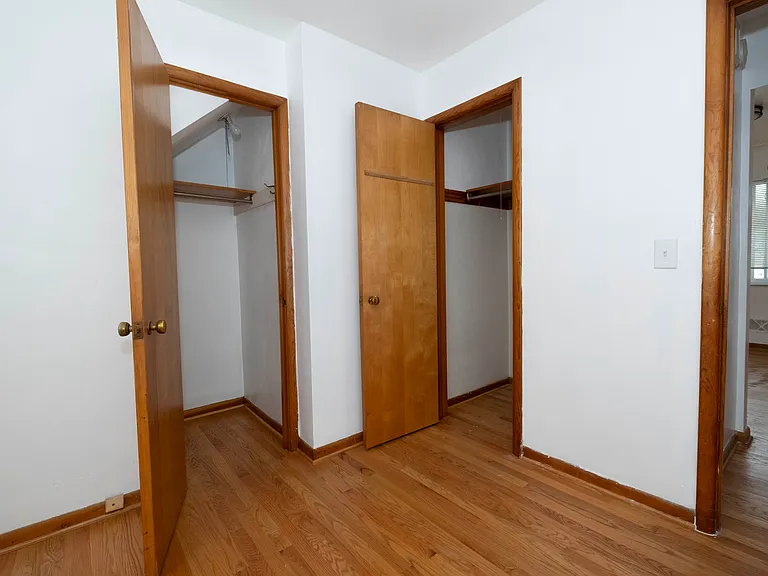 3174 Sherbrooke Rd — Photo 8