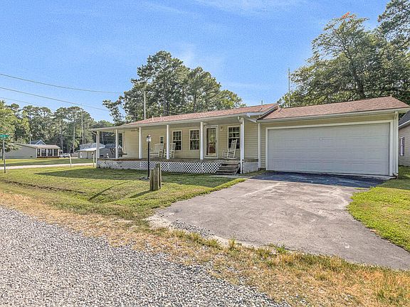 4th image of 123 Davis Dr