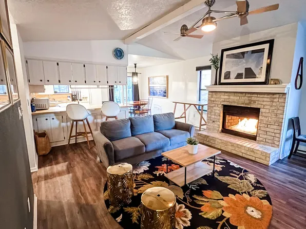 1924 23rd Ave SE, Norman, OK 73071