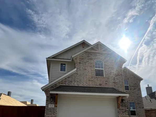 828 Elmstead Dr, Fort Worth, TX 76108
