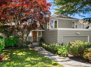 4125 NE Surber Dr, Seattle, WA