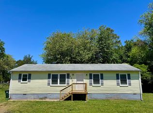 120 Lodge Rd, Poquoson, VA 23662