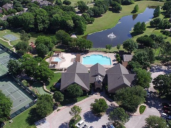 3rd image of 4209 Sandra Lynn Dr