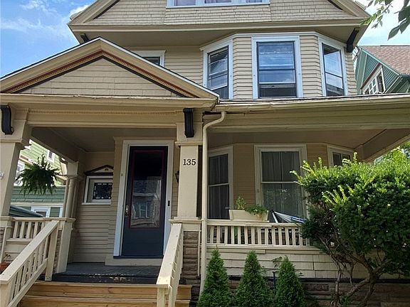2nd image of 135 Norwood Ave