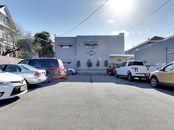 5th image of 3142 Fruitvale Ave #9