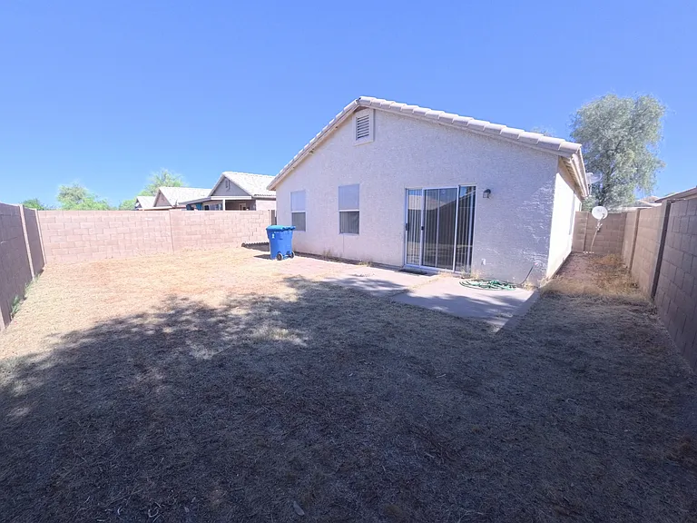 2065 W 20th Ave — Photo 5
