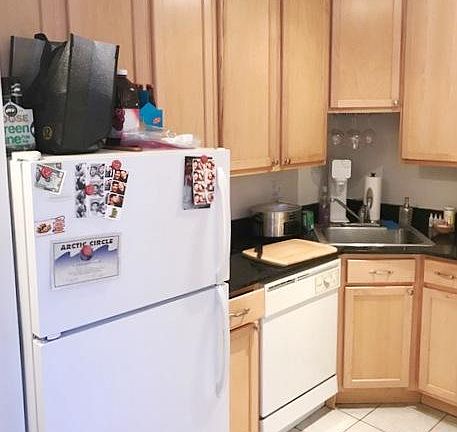 2nd image of 3325 N Lakewood Ave #3323-1-124