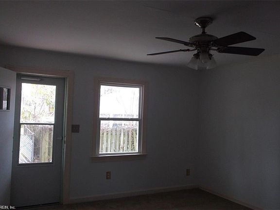 4th image of 42 Smucker Rd APT C