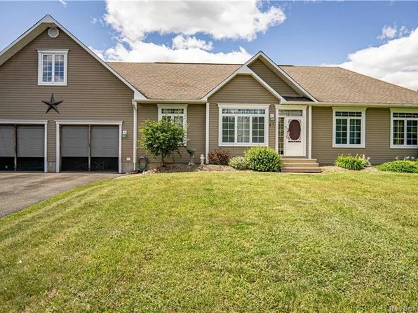 87 Dexter Cres, Lincoln, NB E3B 9Z3