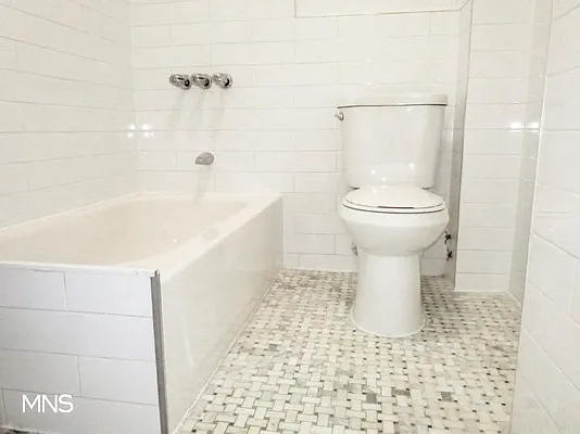 Rented by MNS | media 14