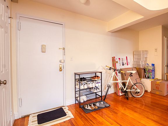 2nd image of 2160 Center Ave APT 4S