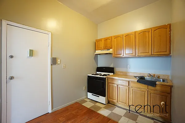 Rented by Rennit Inc. | media 7