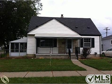 front elevation.jpg