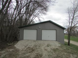 Sumner Ave SW, Humboldt, IA 50548