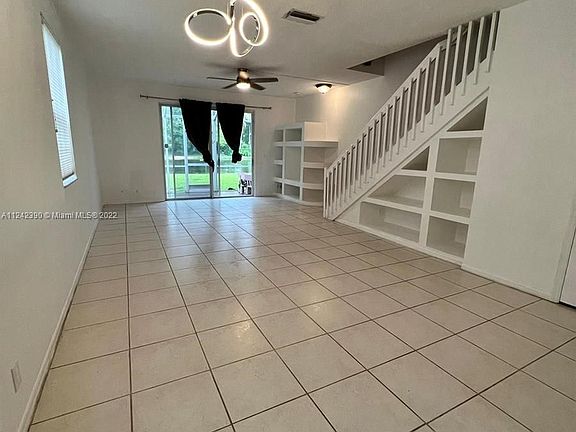 3rd image of 2177 Salerno Cir