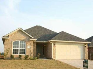 408 Castleridge, Mustang, OK 73064
