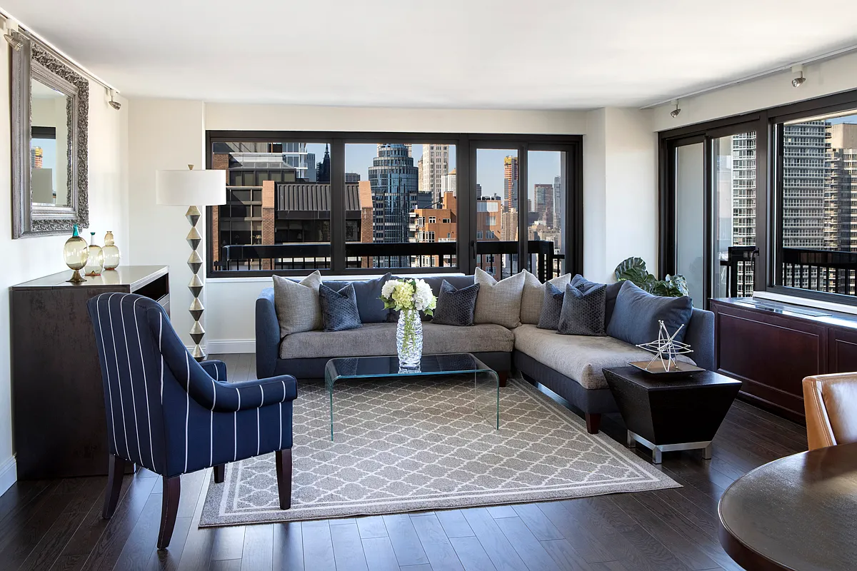 300 East 59th St Unit 3105  