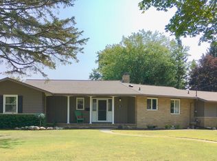 913 W Center St, Alma, MI 48801