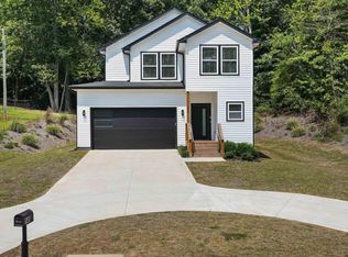 145 Fox Run Cir, Greer, SC 29651