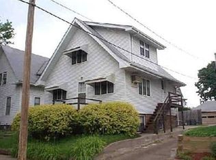 3307 Hoctor Blvd, Omaha, NE 68108