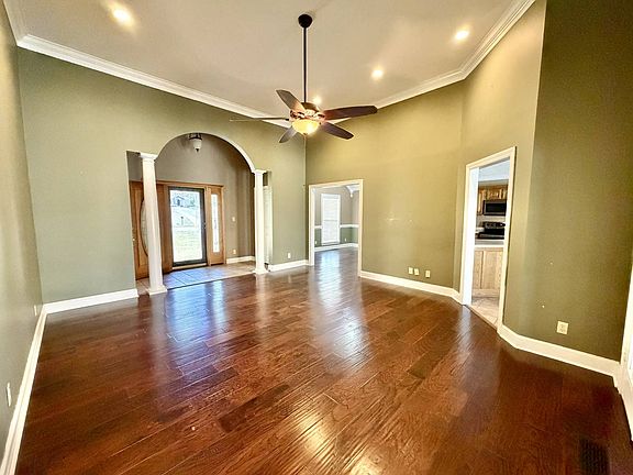 5th image of 280 Church St