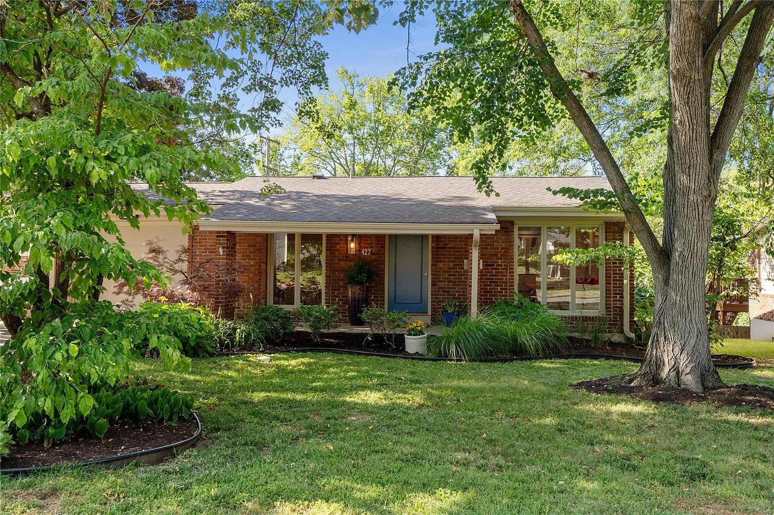 427 Alfred Ave photo 1