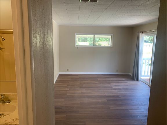 4th image of 3986 S Highway 49
