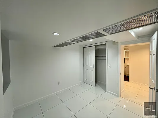 Rented by Highline Residential | media 58