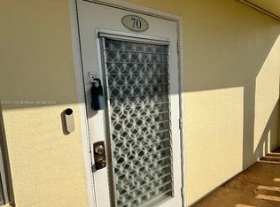 70 Dorset Dr #70-B, Boca Raton, FL 33434