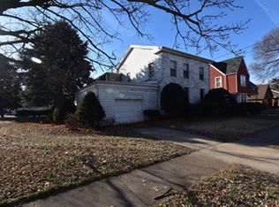 639 Benton, Ottawa, IL 61350